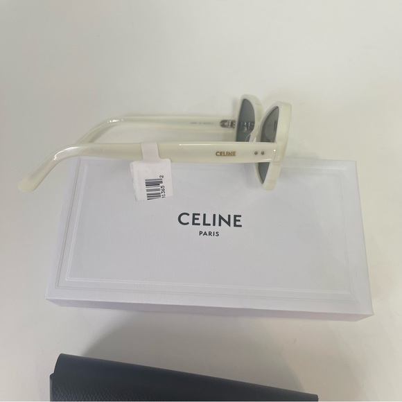 New Authentic CELINE Ivory With Smoke Mirror 56mm Mirrored Butterfly Sunglasses - Picture 14 of 16